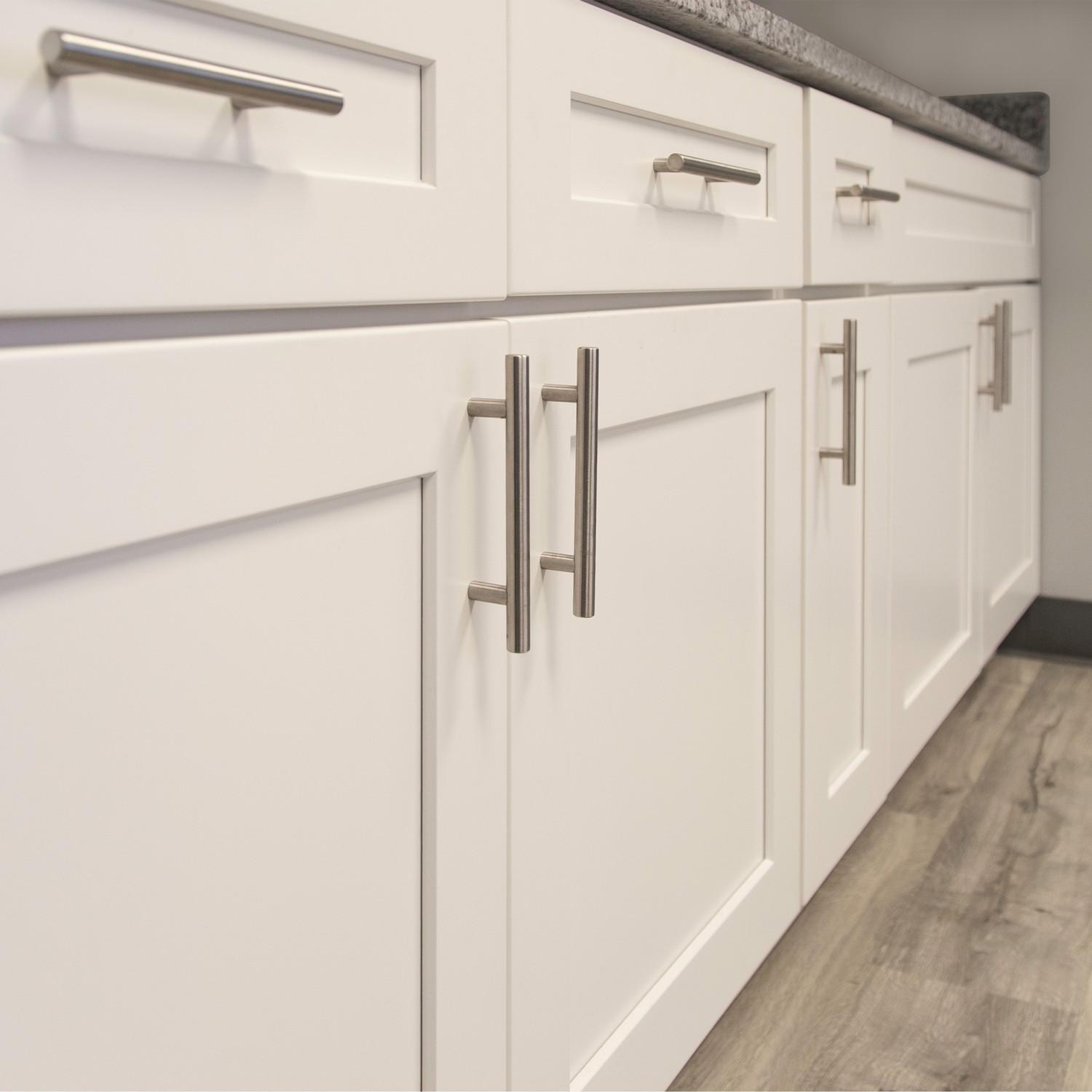 Cabinet door pulls deals