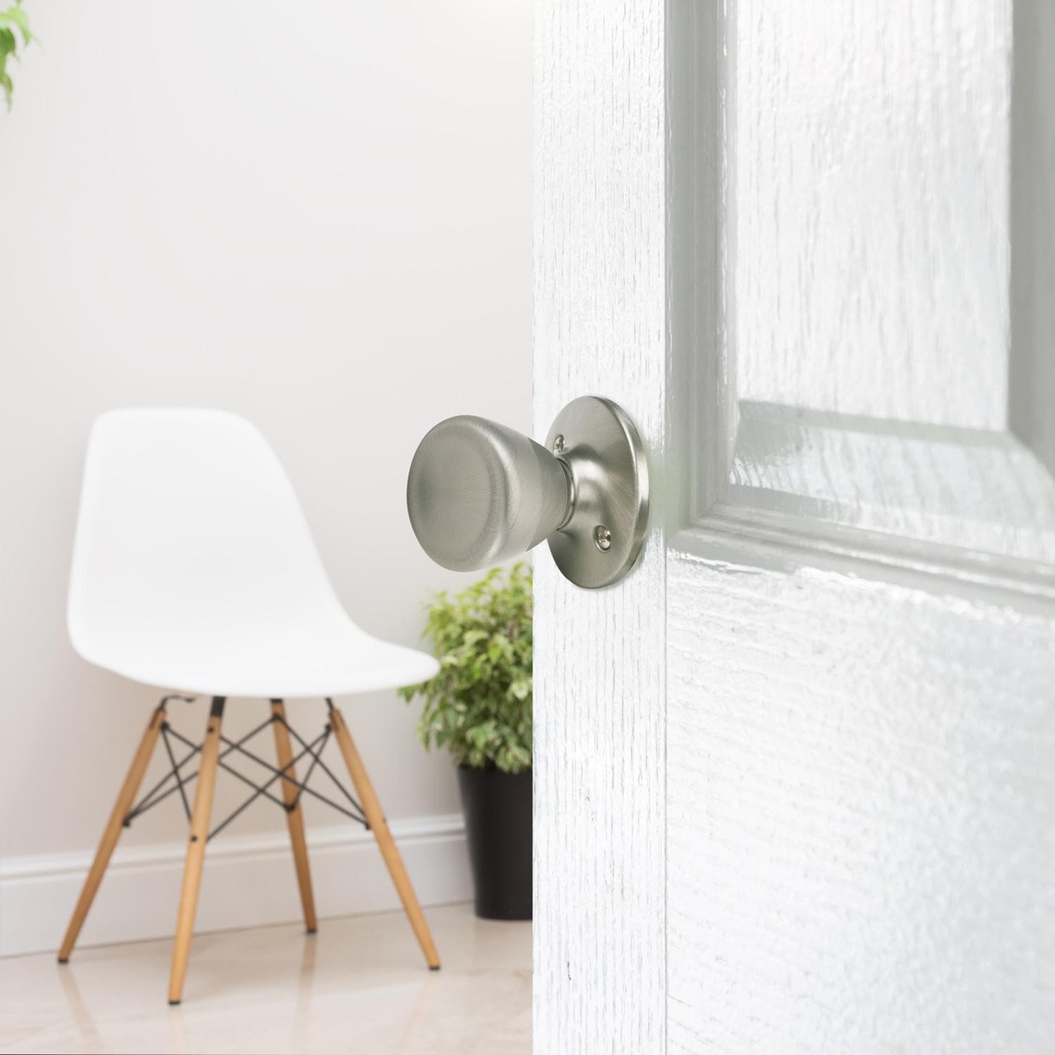 Tulip Privacy Door Knob Matte Black ǀ Hardware & Locks ǀ Today's